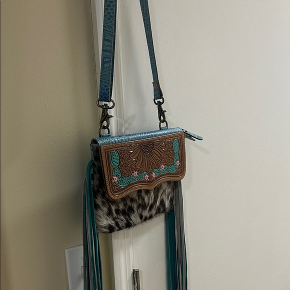 Myra Bag Women's Leivitate Hand-Tooled Crossbody Bag - Picture 9 of 9